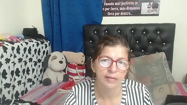 jellyfishhot online show from December 2025 11:24:02 PM