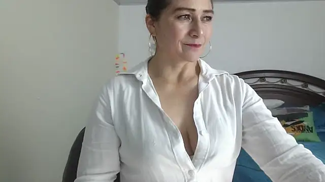 ruby-milf1 online show from December 2024 09:40:02 PM