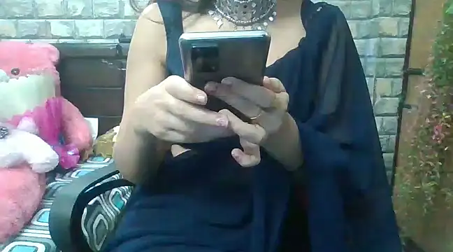 Sexy iknoor online show from February 2025 04:57:02 AM