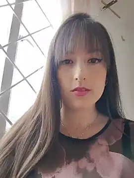 Snapshot of Belly_Rosse chatting on July 2026 02:01:02 PM Belly Rosse online show from July 2026 02:01:02 PM