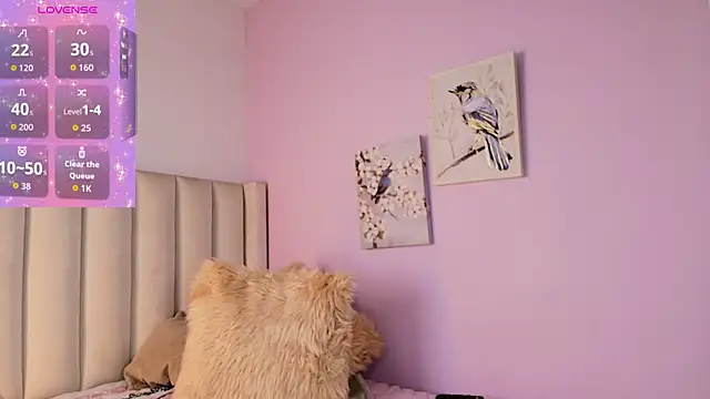 Mhia palmer online show from April 2026 07:58:02 PM