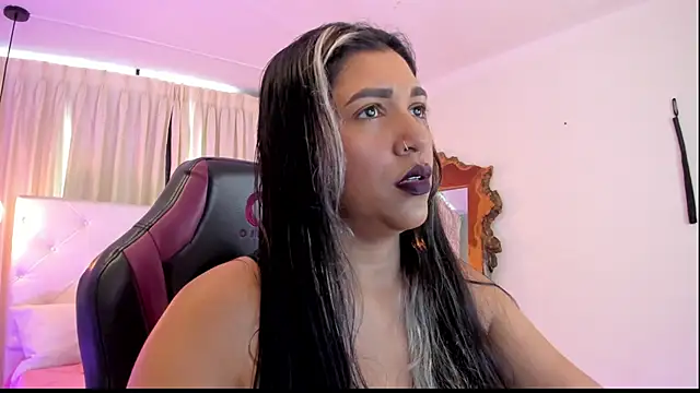 BonnieBad01 online show from September 2025 03:48:02 PM