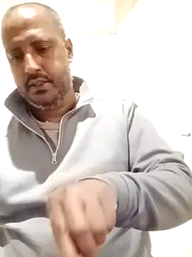 bink1982 online show from January 2026 08:10:02 PM