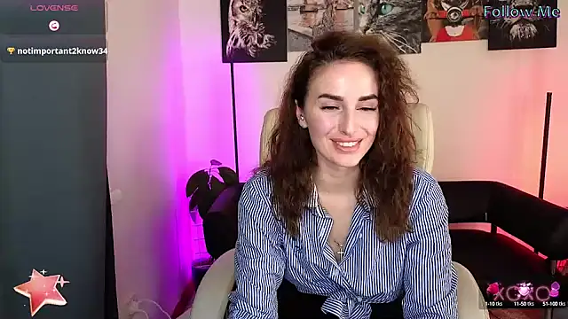 xx adrihanna xx online show from February 2025 07:52:01 PM