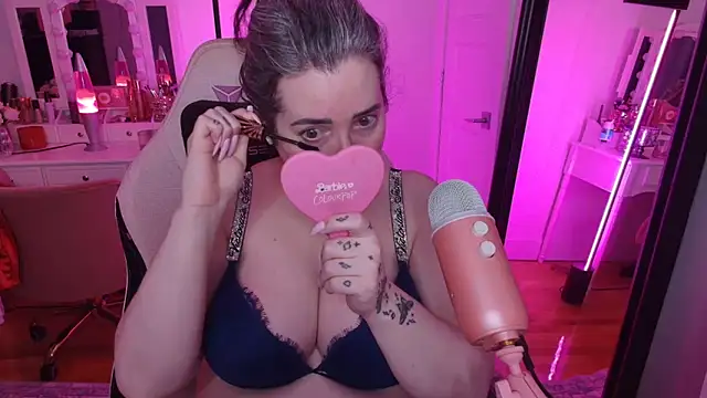 rachelbrooksxx online show from December 2025 06:56:02 PM