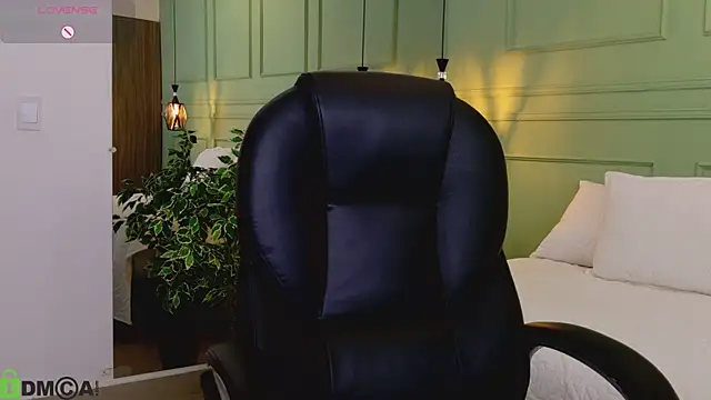 Snapshot of kataliina__ chatting on March 2026 11:50:01 AM kataliina online show from March 2026 11:50:01 AM