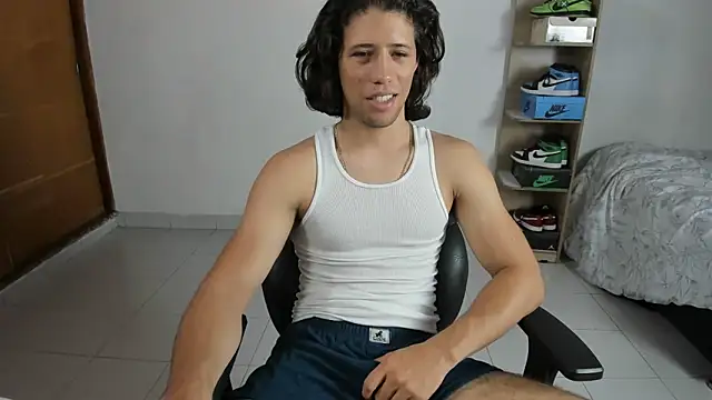 imtonny19 online show from February 2025 05:22:02 PM