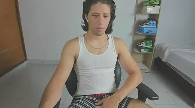 imtonny19 online show from March 2025 01:31:02 PM