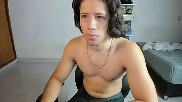 imtonny19 online show from November 2025 02:43:02 PM