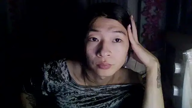 CarlyJoy online show from September 2025 02:51:01 PM