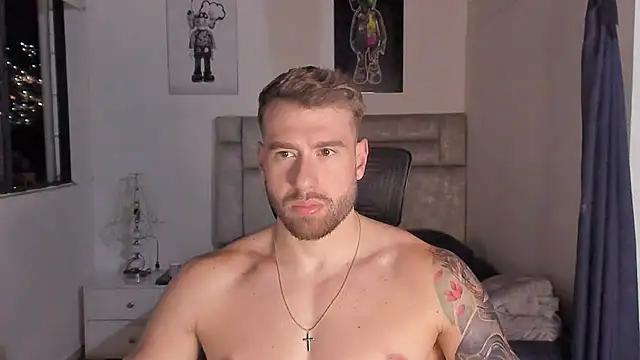 paul rogerr online show from October 2025 02:33:01 AM