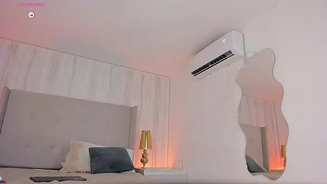 chloe d online show from March 2026 05:57:02 AM