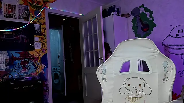 Snapshot of Sunny_Mouse_ chatting on October 2025 04:15:02 PM Sunny Mouse online show from October 2025 04:15:02 PM