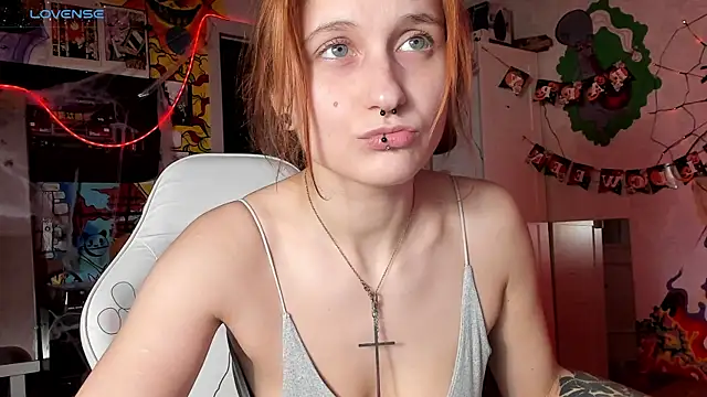 Snapshot of Sunny_Mouse_ chatting on October 2025 04:41:02 PM Sunny Mouse online show from October 2025 04:41:02 PM