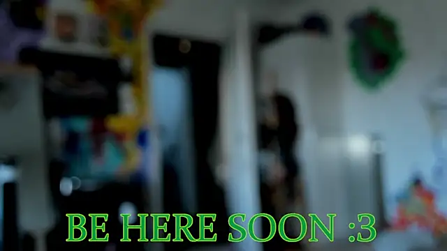 Snapshot of Sunny_Mouse_ chatting on May 2026 05:29:01 PM Sunny Mouse online show from May 2026 05:29:01 PM