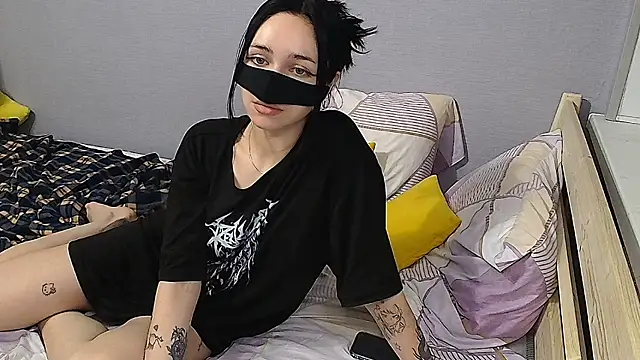KathrineBerry online show from December 2024 07:38:02 AM