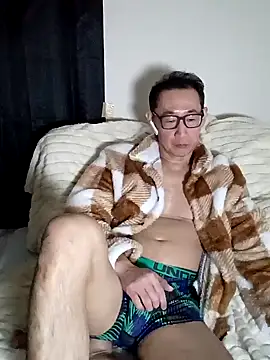 tai0202 online show from February 2025 05:19:02 PM