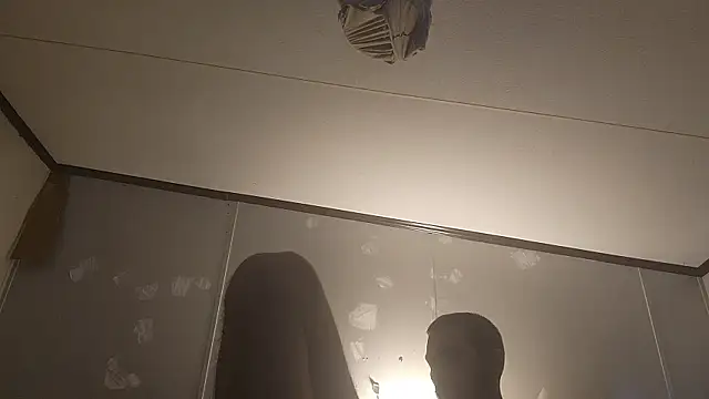 Bi curious86 online show from March 2026 07:28:02 PM