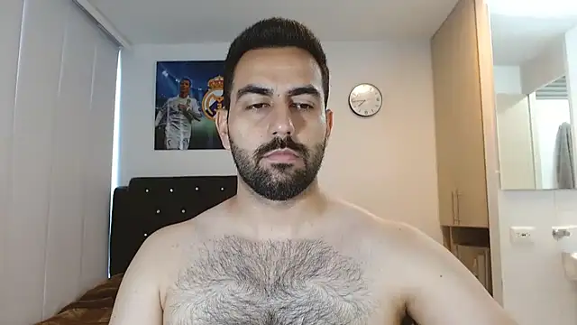 omarmohammedhot2 online show from December 2024 02:33:01 PM