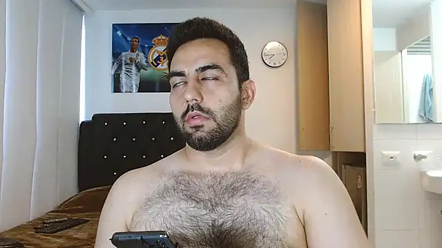 omarmohammedhot2 online show from December 2024 06:24:02 PM