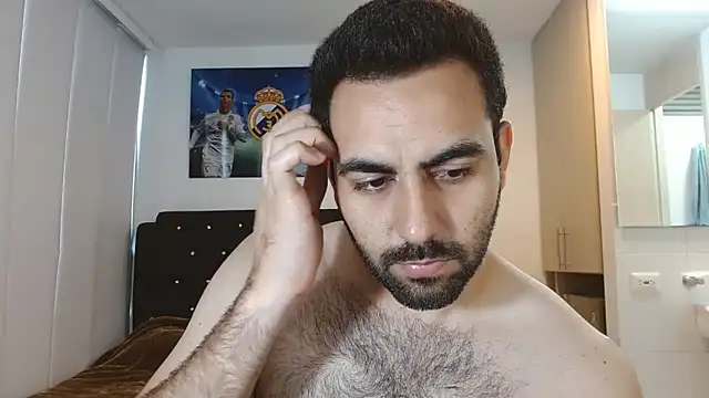 omarmohammedhot2 online show from December 2024 03:53:02 PM