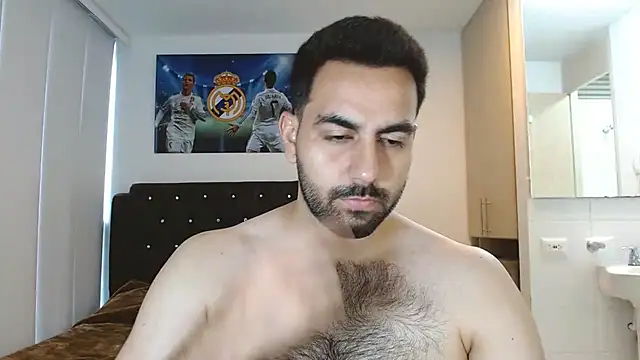 omarmohammedhot2 online show from February 2025 01:41:02 PM