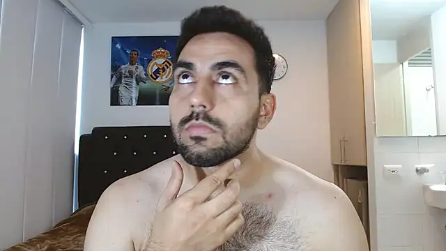 omarmohammedhot2 online show from February 2025 02:43:02 PM