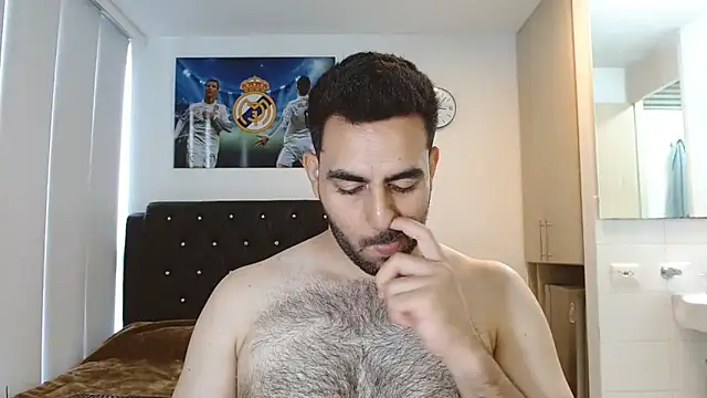 omarmohammedhot2 online show from March 2025 02:34:02 PM