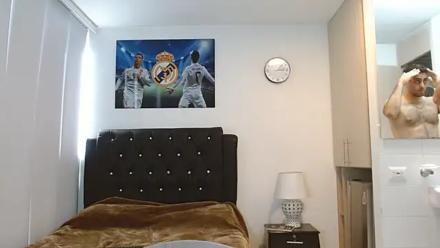 omarmohammedhot2 online show from March 2025 02:01:02 PM