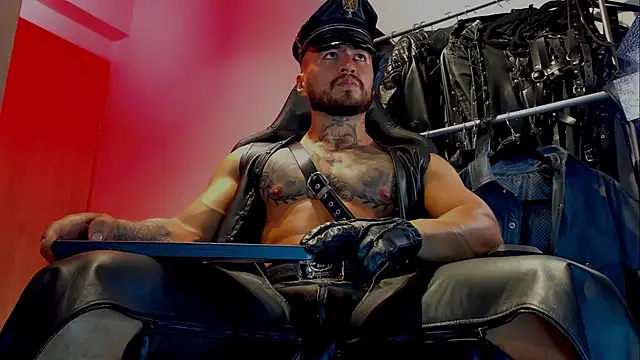 billyMayer  online show from December 2024 11:39:02 PM