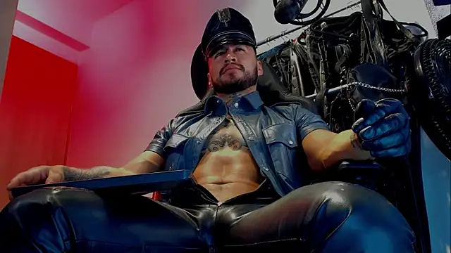 billyMayer  online show from January 2025 05:33:01 PM