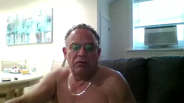 Snapshot of twopeopleinlove chatting on July 2026 11:19:02 AM twopeopleinlove online show from July 2026 11:19:02 AM
