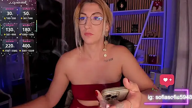 sofiah  online show from April 2026 06:03:01 PM