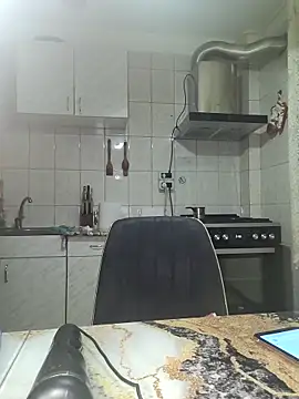 AriannaMilf online show from April 2026 07:58:02 PM