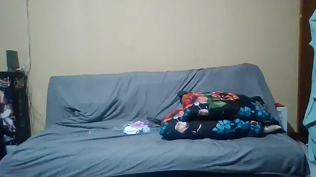 ShooingBunch online show from November 2025 09:42:02 AM