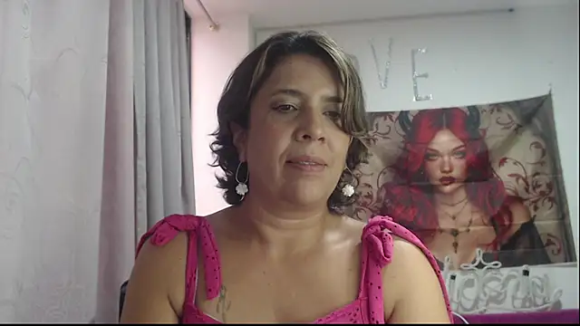 Victoria meester online show from November 2025 08:19:02 PM