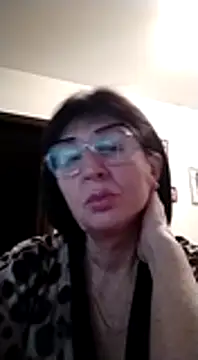 Snapshot of AlbinaXPretty chatting on December 2024 09:19:01 PM AlbinaXPretty online show from December 2024 09:19:01 PM