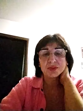 Snapshot of AlbinaXPretty chatting on October 2025 06:54:01 PM AlbinaXPretty online show from October 2025 06:54:01 PM