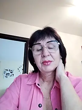 AlbinaXPretty online show from December 2025 09:16:02 AM