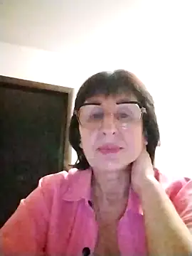 AlbinaXPretty online show from December 2025 09:44:01 PM