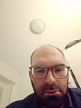 Passivello9 online show from December 2025 02:40:01 AM