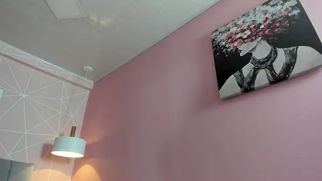 dolly zoe online show from September 2025 09:51:01 PM