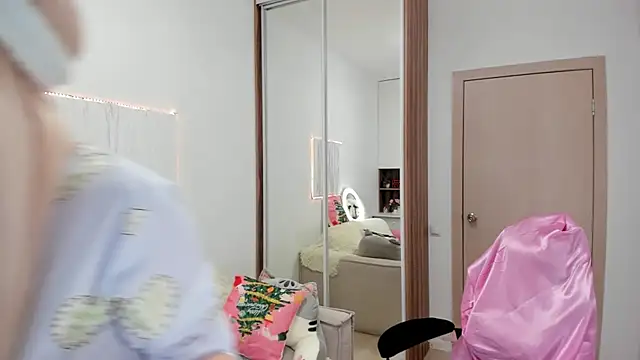 CarolMay online show from January 2026 05:42:01 AM