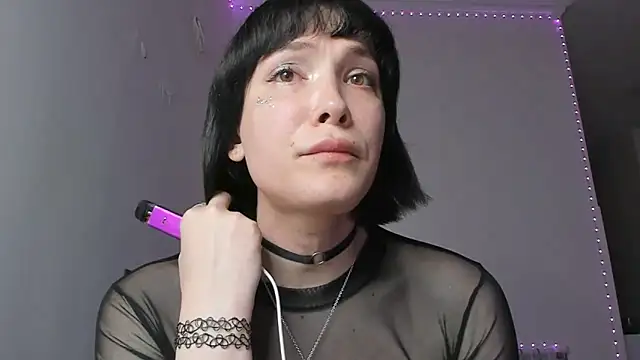 Snapshot of dollmore chatting on February 2025 05:07:01 PM dollmore online show from February 2025 05:07:01 PM