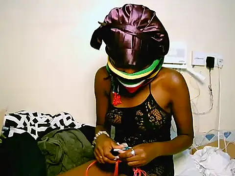 Snapshot of Sweet_nelly chatting on September 2025 12:27:02 PM Sweet nelly online show from September 2025 12:27:02 PM