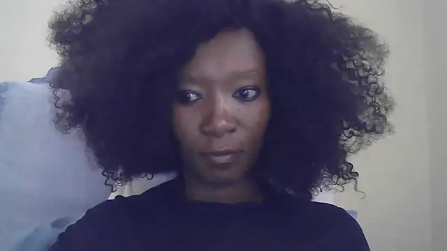 Snapshot of NikkiDickSavage chatting on February 2025 08:51:02 AM NikkiDickSavage online show from February 2025 08:51:02 AM
