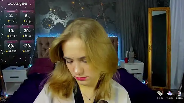 DellaRowe online show from December 2024 01:42:02 PM