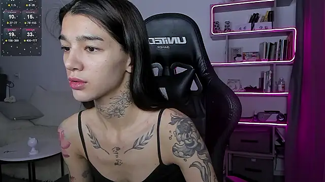 vinkitinkii online show from December 2024 04:53:01 AM