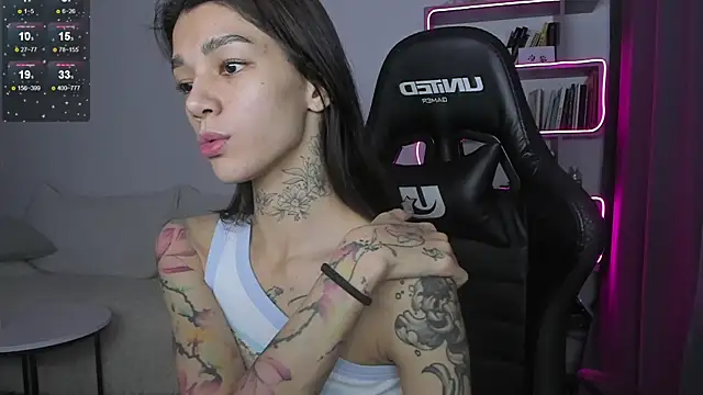 vinkitinkii online show from December 2024 08:38:02 AM