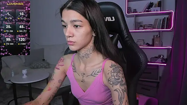 vinkitinkii online show from December 2024 06:33:02 AM